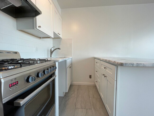 Foto del edificio - The Philadelphian – Fully Renovated Studio with All Utilities Included!