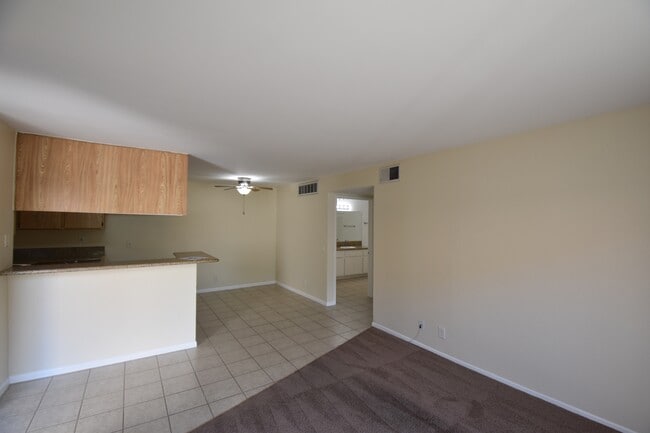 Building Photo - Mountain Vista Apartments