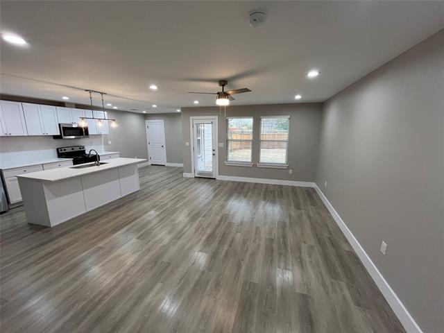 Building Photo - 1104 Wake Dr