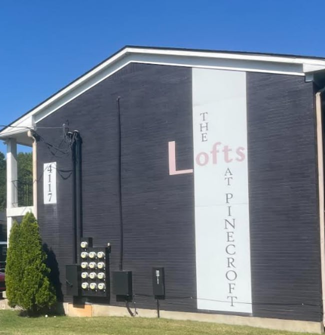 Building Photo - Off of Preston Hwy Affordable 1 bed/1 bath apartments off