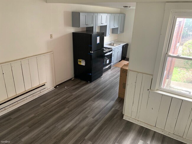 Foto del edificio - 3 br, 1 bath House - 237 Chesterfield Rd