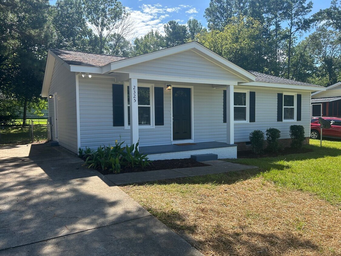 Foto principal - 2325 Quartz Ct