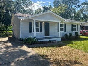 Building Photo - 2325 Quartz Ct
