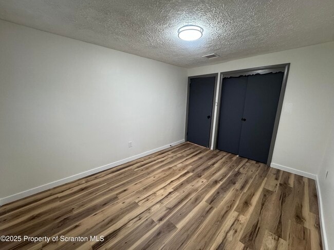 Foto del edificio - 638 Pear St