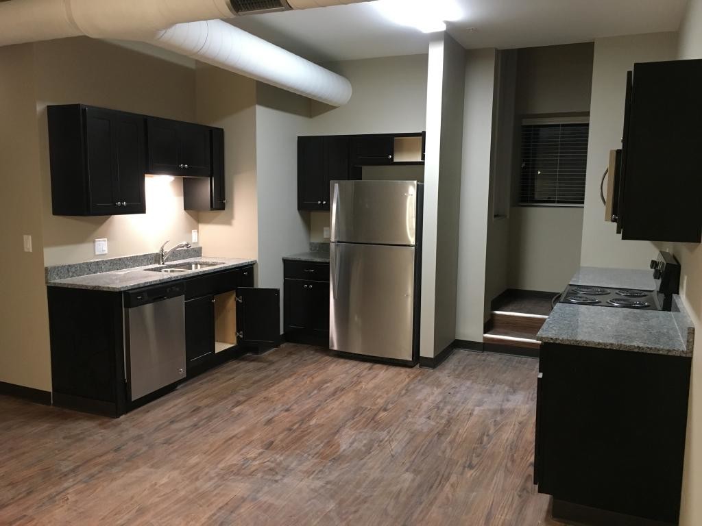 Kitchen - 4820 4th Ave