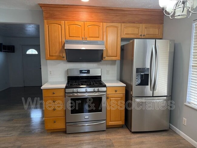 Photo - 1118 S 700 W House