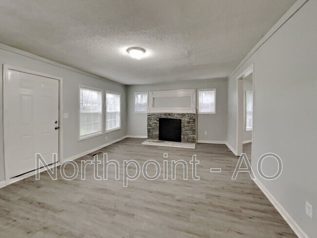 Foto del edificio - 1214 Bolton Rd NW