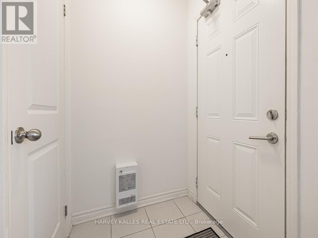 Photo du bâtiment - 2255 McNab Ln