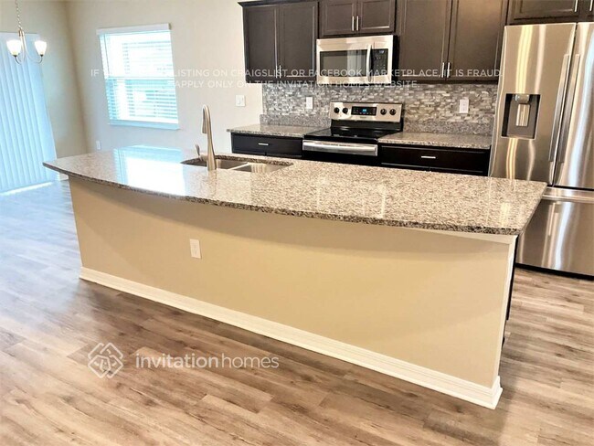 Foto del edificio - 8046 Diamond Creek Ln