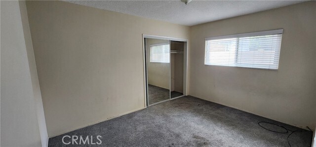 Foto del edificio - 3114 E 6th St