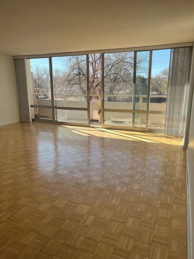 Building Photo - 1331 Park Ave SW