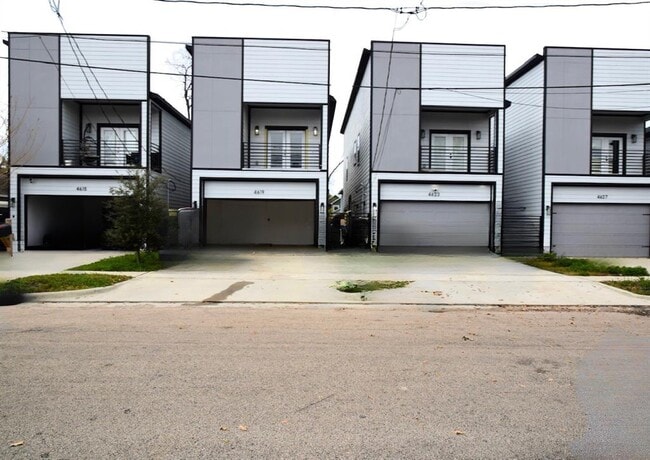Building Photo - 4627 New Orleans St