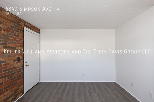 Building Photo - 6840 Simpson Ave