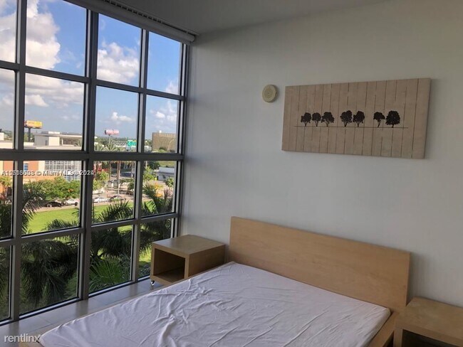 Foto del edificio - 2 br, 2 bath Condo - 3451 NE 1st Ave Apt M606
