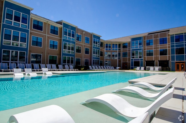 Building Photo - Riverfront Village