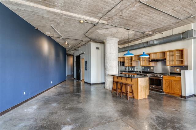 Building Photo - 1122 Jackson St