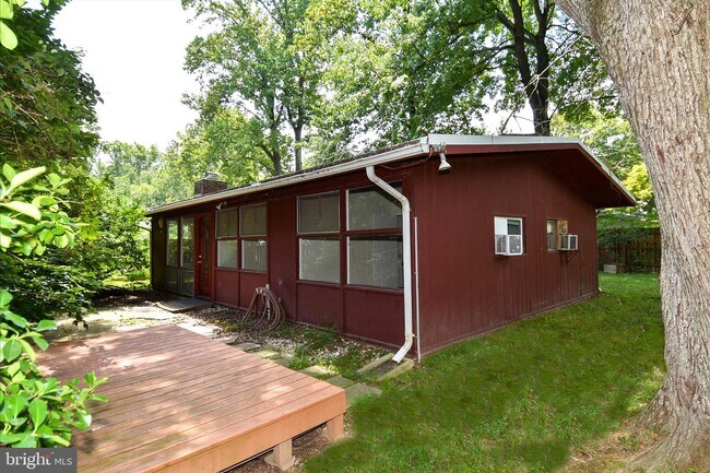 Building Photo - 3415 Gallows Rd