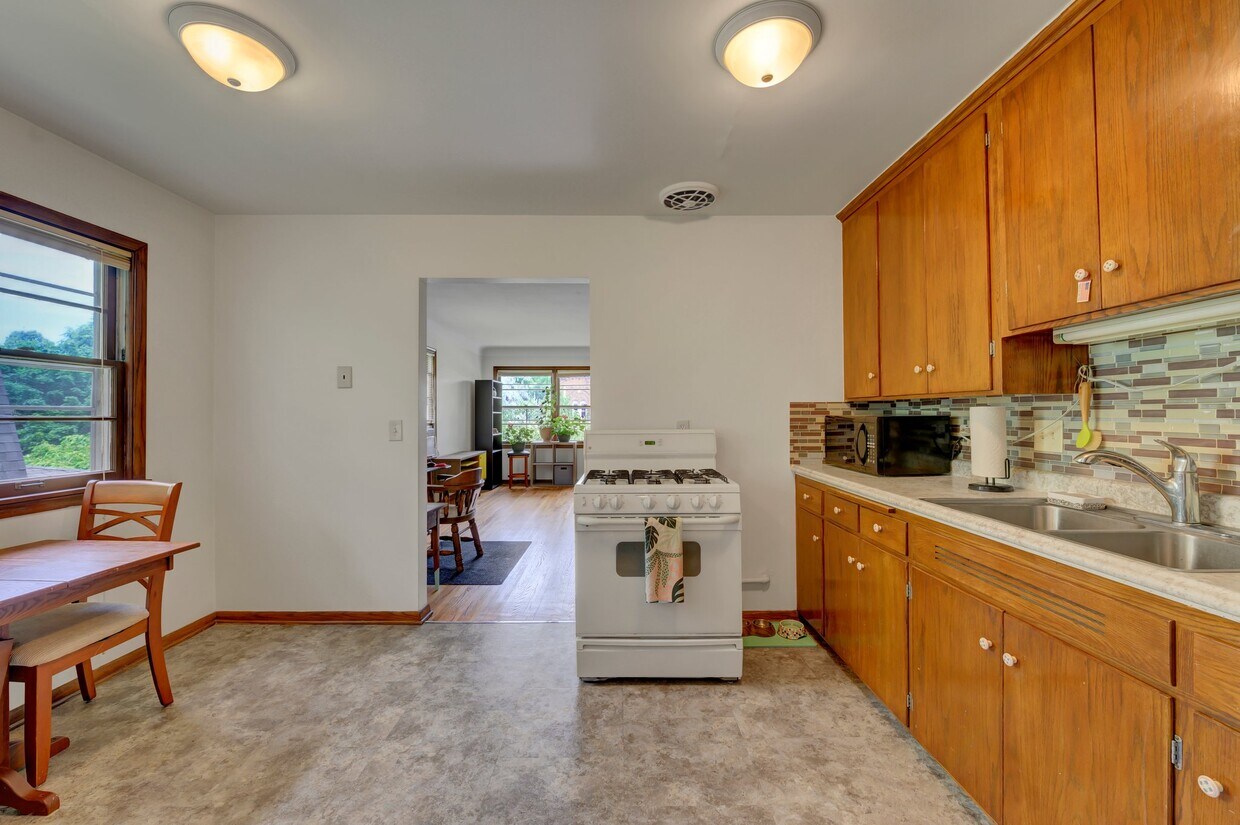 Foto principal - 3416 Portland Ave S