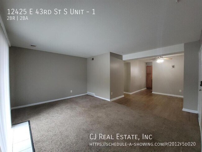 Building Photo - 12425 East 43rd St S