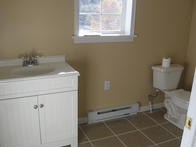 Foto del edificio - 946 Buena Vista Boulevard