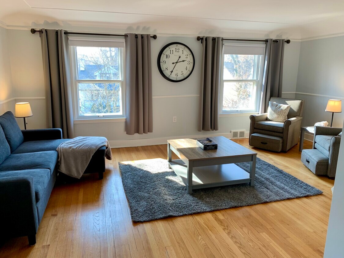Foto principal - 1222 Beaconsfield Ave