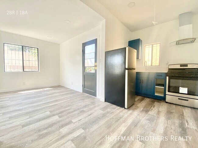 Foto del edificio - 2822 Darwin Ave Los Angeles, CA 90031