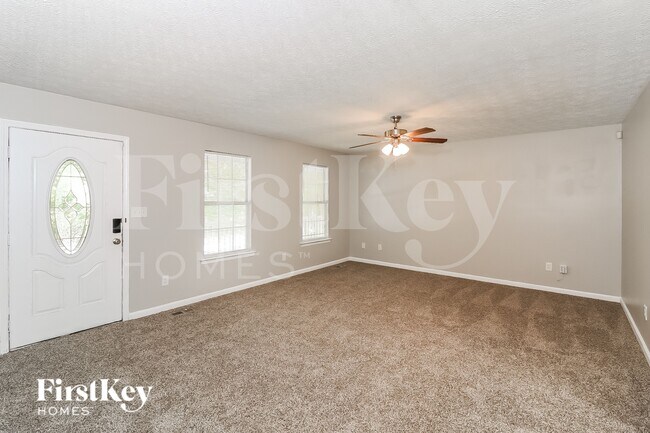 Foto del edificio - 95 Glenwood Ct