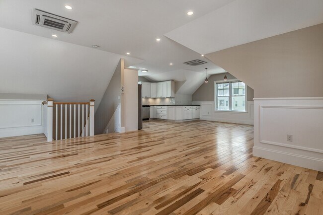 Foto del edificio - 168 Bigelow St