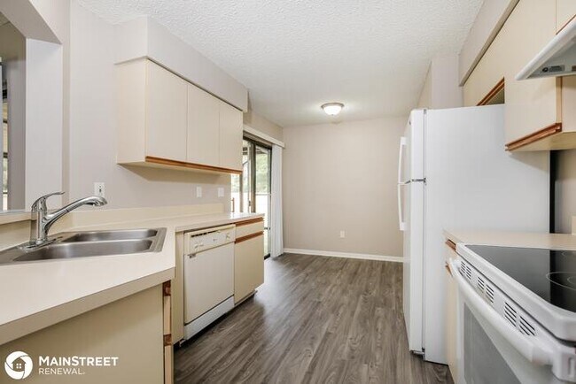 Building Photo - 2438 SW Calgan St, Port St Lucie, FL 34953