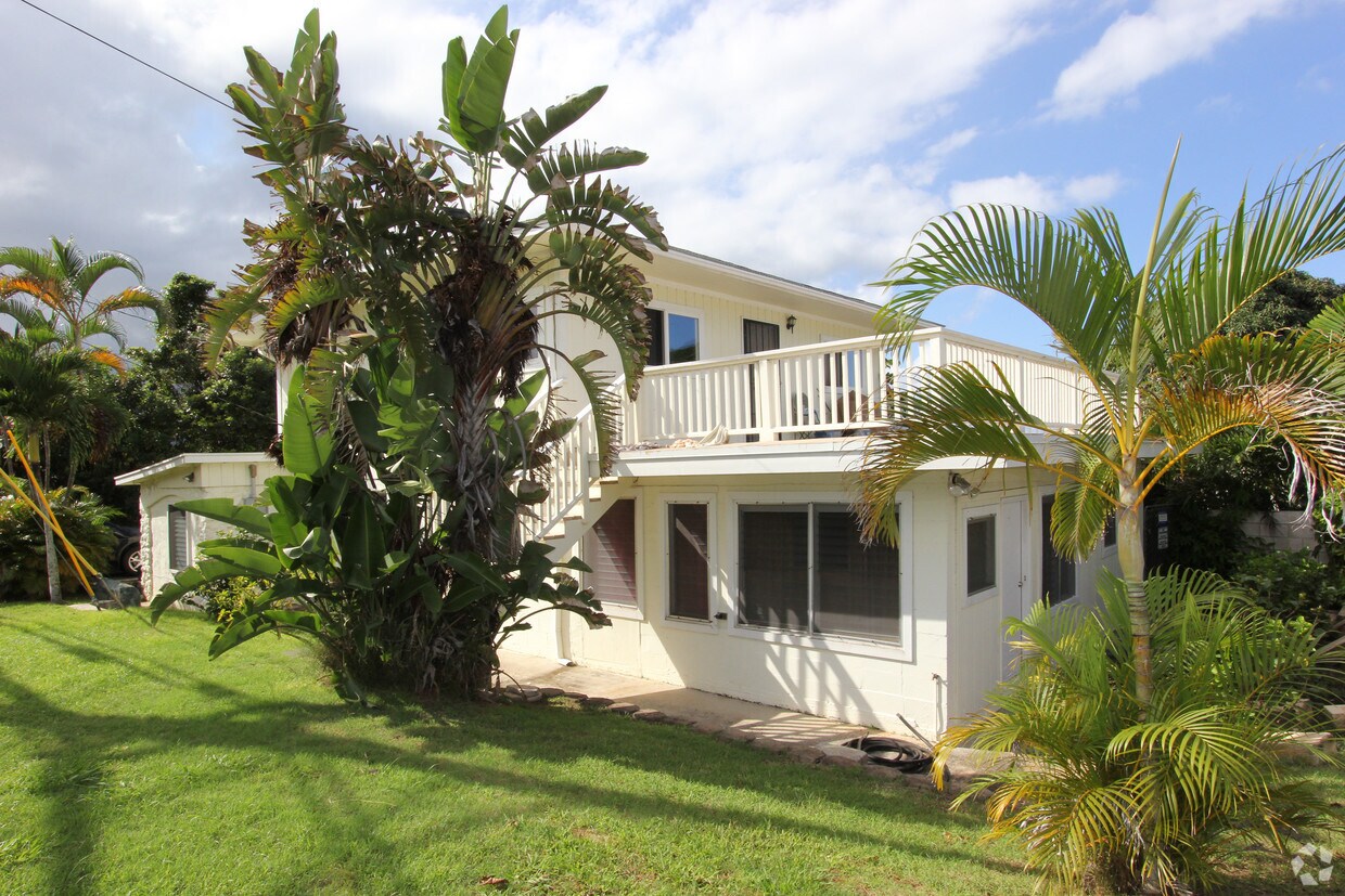 Building Photo - 44-737 Kaneohe Bay Dr