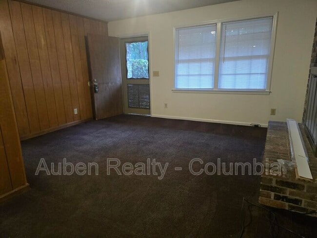 Building Photo - 111 Selmun St