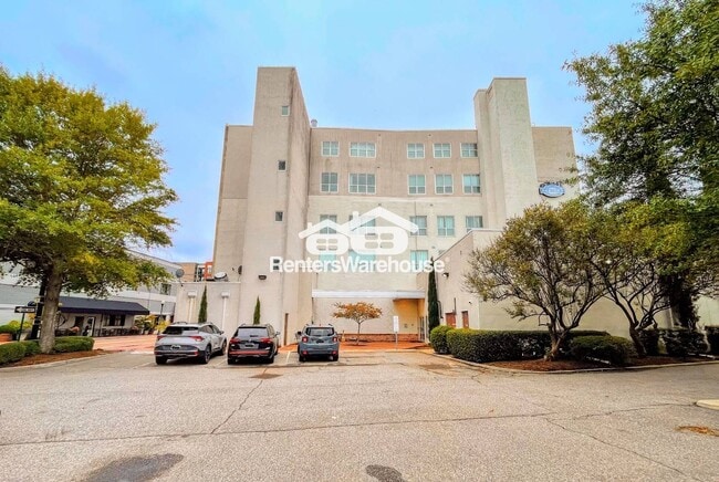 Building Photo - 500 Granby St