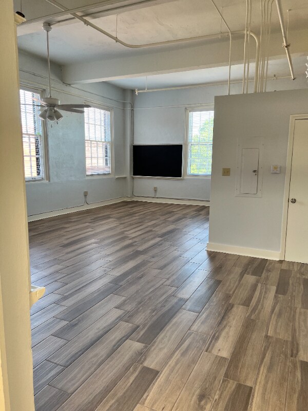 Foto principal - 1401 Scott St