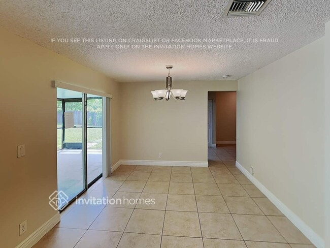 Building Photo - 10349 Sleepy Brook Way