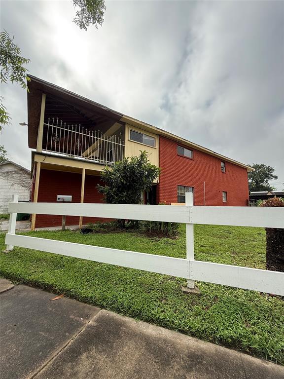 Foto principal - 7126 Vandeman St