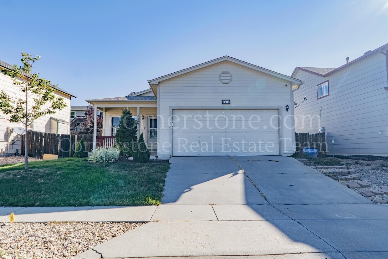 5012 Hawk Springs Dr, Colorado Springs, CO 80923 House Rental in