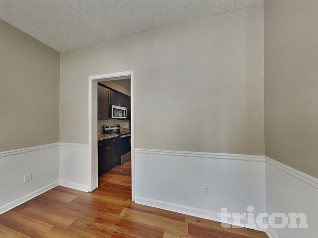 Building Photo - 610 Dana Pointe Ct