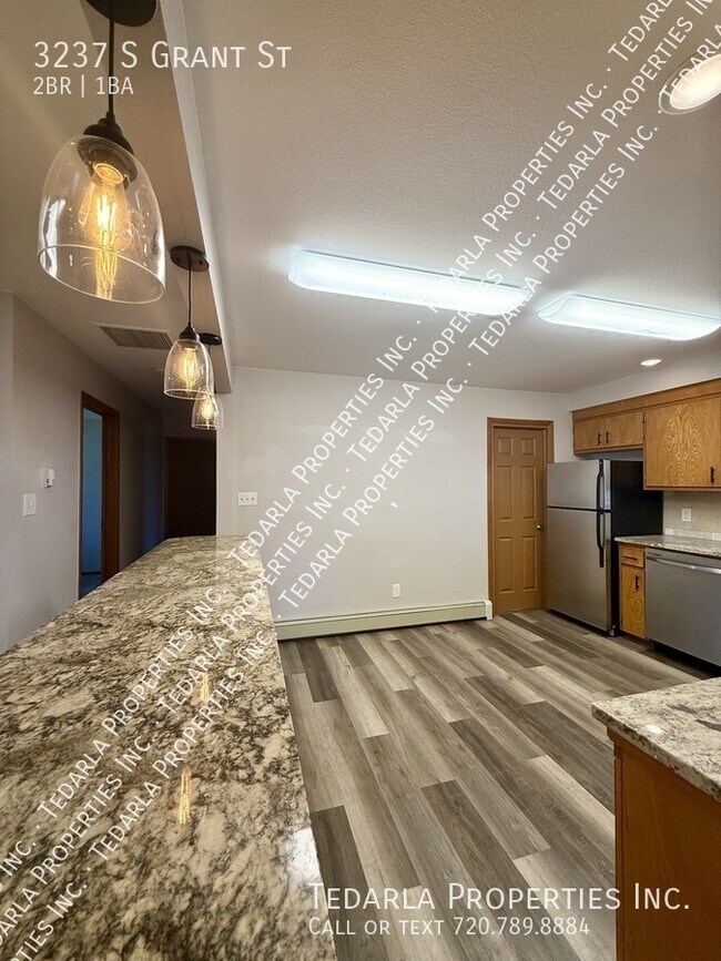 Foto del edificio - 3237 S Grant St