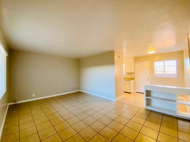 Foto del edificio - $500 Off Move In Special! Beautifully Remo...