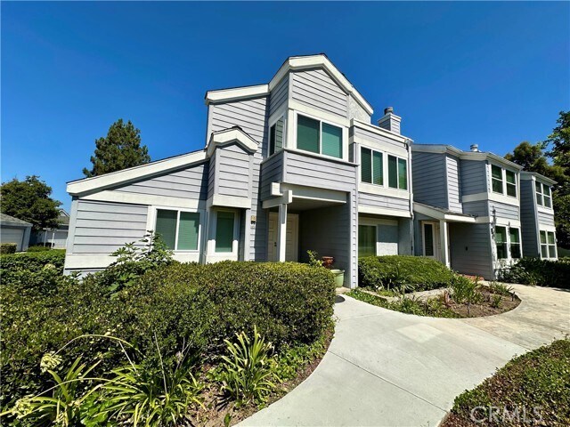 Primary Photo - 13 Viento Dr