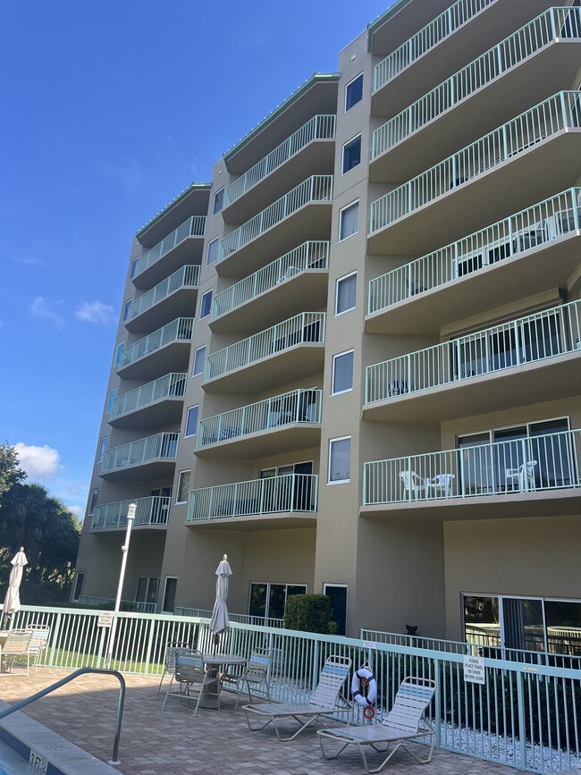 Photo - 4 Oceans W Blvd Apartment