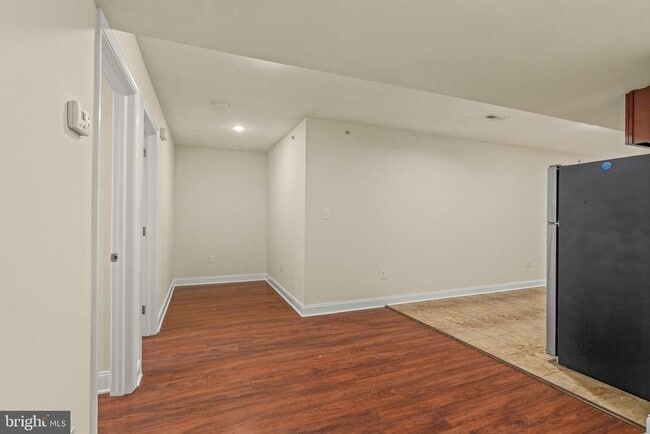 Foto del edificio - 1724 Master St