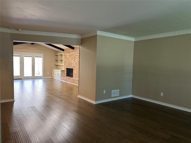 Building Photo - 3786 Weeburn Dr