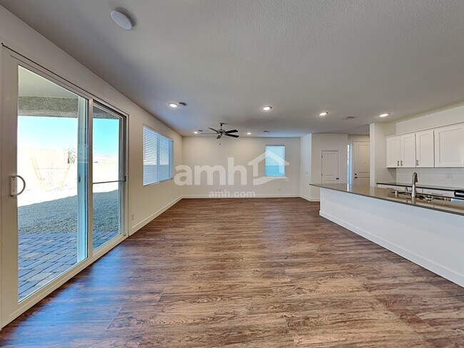 Building Photo - 9125 Crocker Point Court