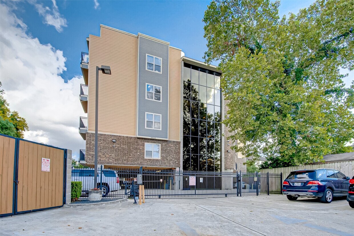 Foto principal - 2802 Morrison St