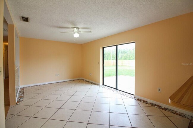Building Photo - 5123 Bonnybrook Dr W