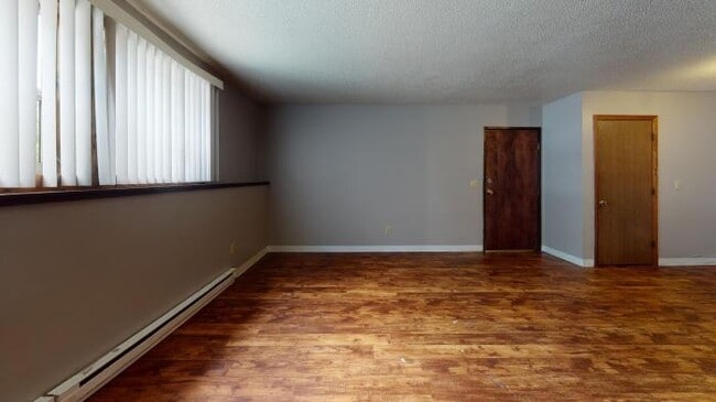 Building Photo - 2 bedroom in Pelican Rapids MN 56572