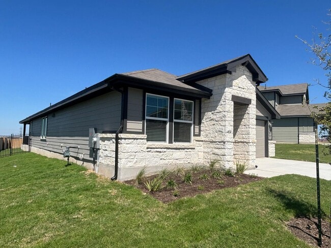 Foto del edificio - 5000 Stockton Ln