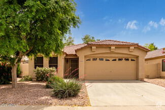 Building Photo - 10633 W Windsor Ave