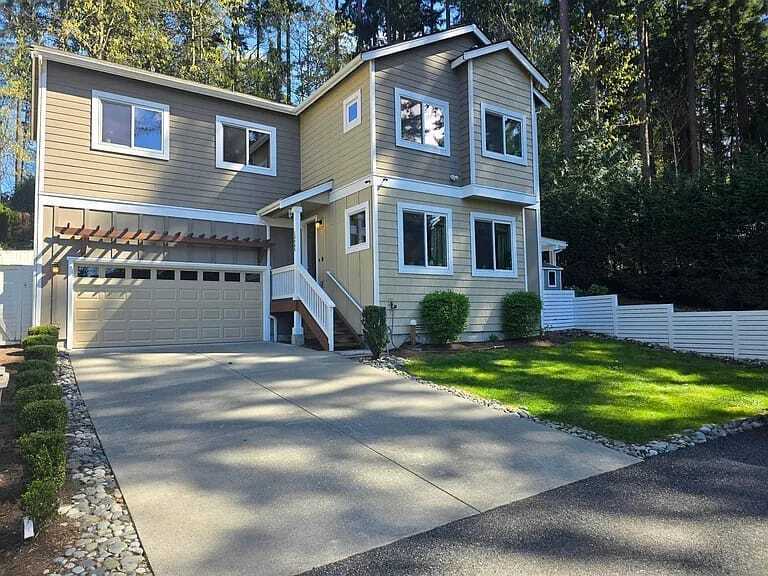 Foto principal - 12905 NE 90th St